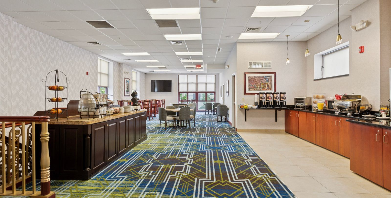 Image of the Marquee Bar, Hotel Warner in West Chester, Pennsylvania, 1930, Member of Historic Hotels of America, Dining