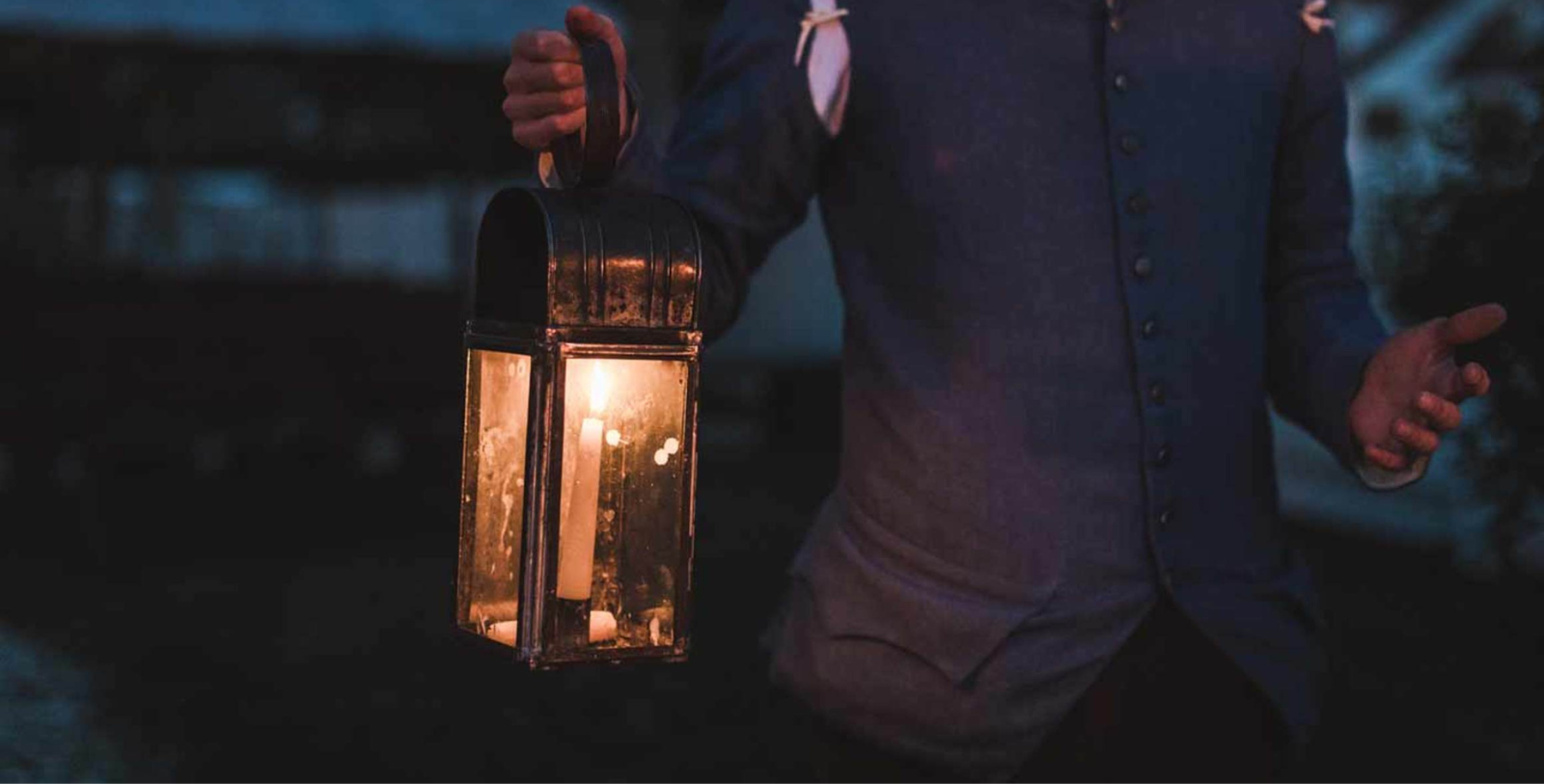 Experience Evening Programs like Haunted Williamsburg and Cry Witch.