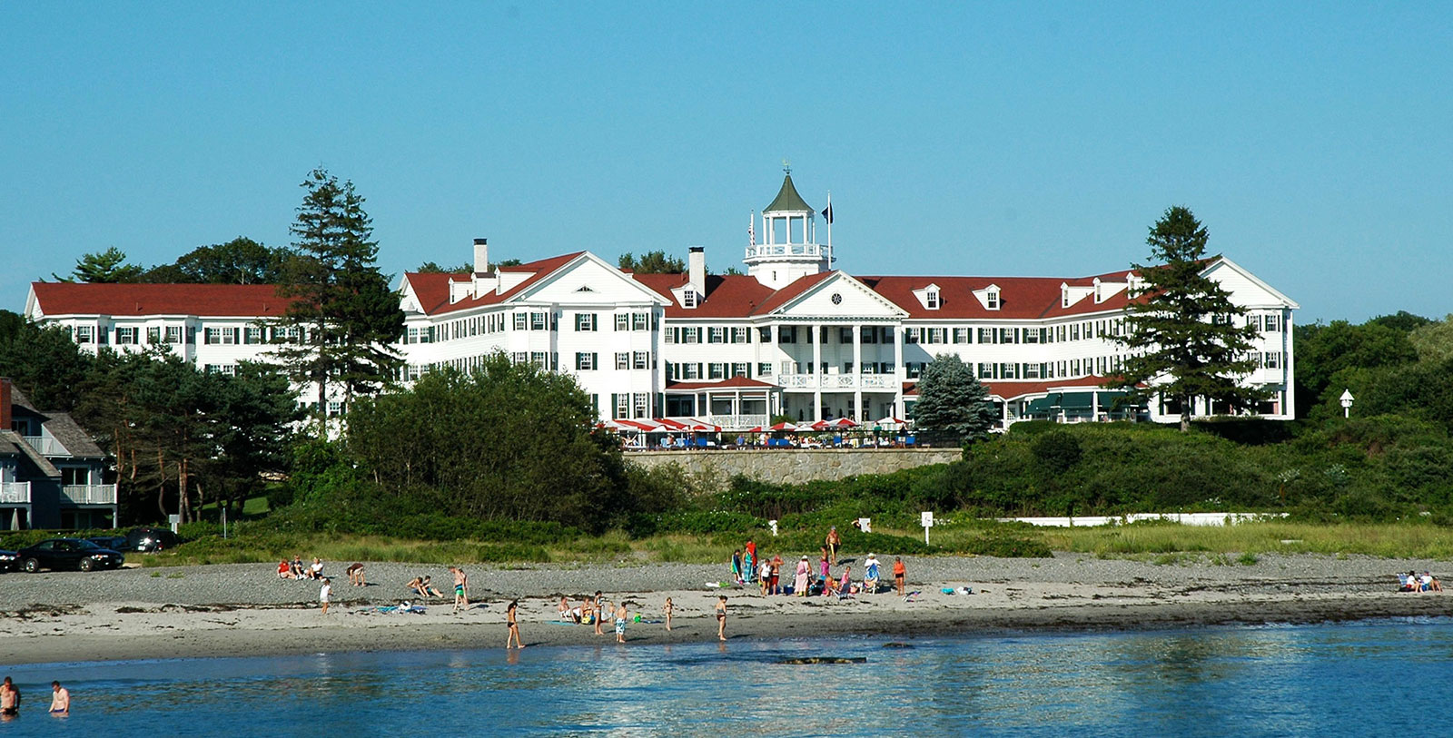 Experience the historic Dock Square, the Seashore Trolley Museum, and Cape Porpoise a short distance away from the hotel.