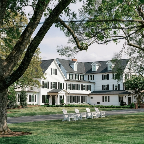 The Oaks Waterfront Hotel