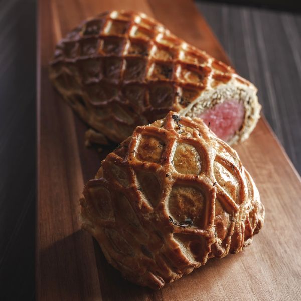 Omni_King_Edward_Beef_Wellington.jpg.jpg