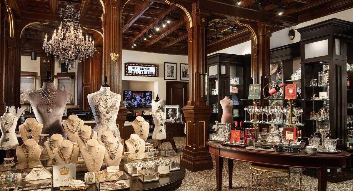 Explore the nearby USS Midway Museum, Seaport Village, and the Gaslamp Quarter from “The Del.”