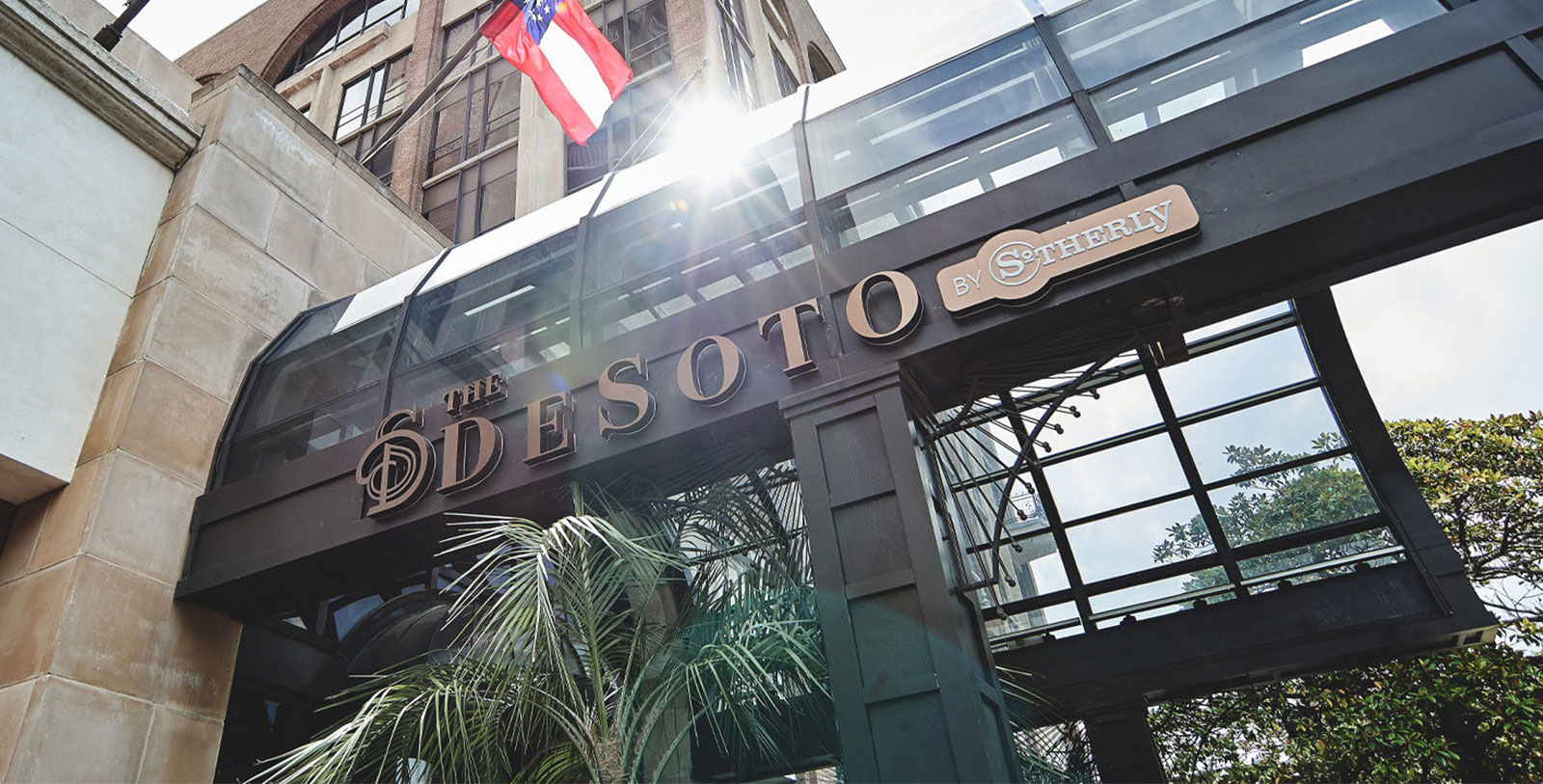 Experience St. John’s Cathedral, The Historic Savannah Theatre, the Mercer Williams House Museum, and Forsyth Park just moments away.