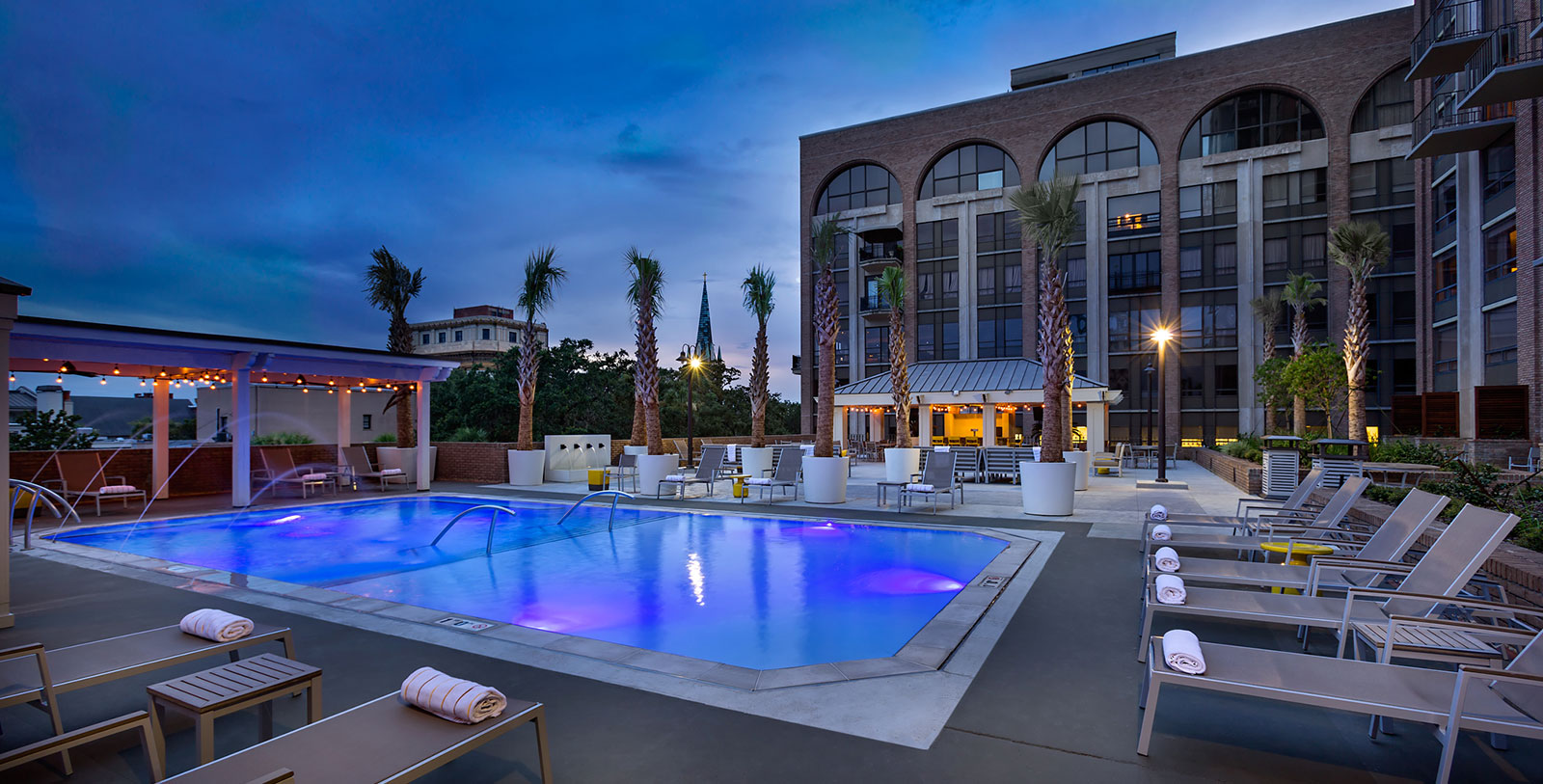 Image of Pool The DeSoto, 1890, Member of Historic Hotels of America, in Savannah, Georgia, Hot Deals