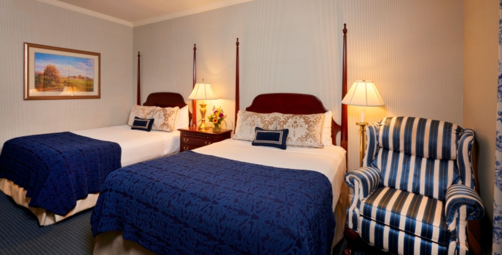 Experience Penn's Cave, the Pennsylvania Military Museum, the Palmer Museum of Art, Old Main, and The Arboretum at Penn State just moments away.