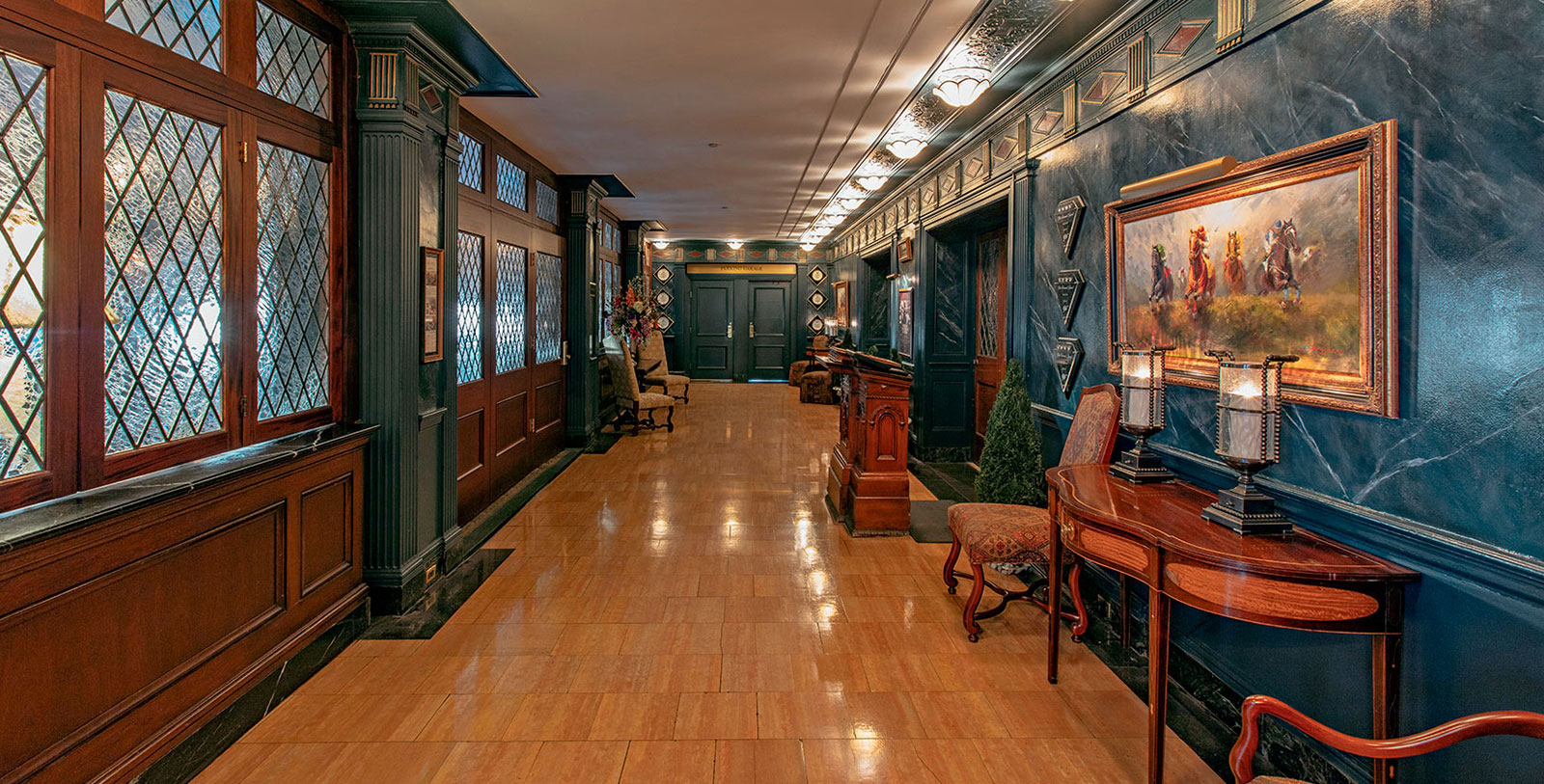 Explore the Kentucky Derby Museum.