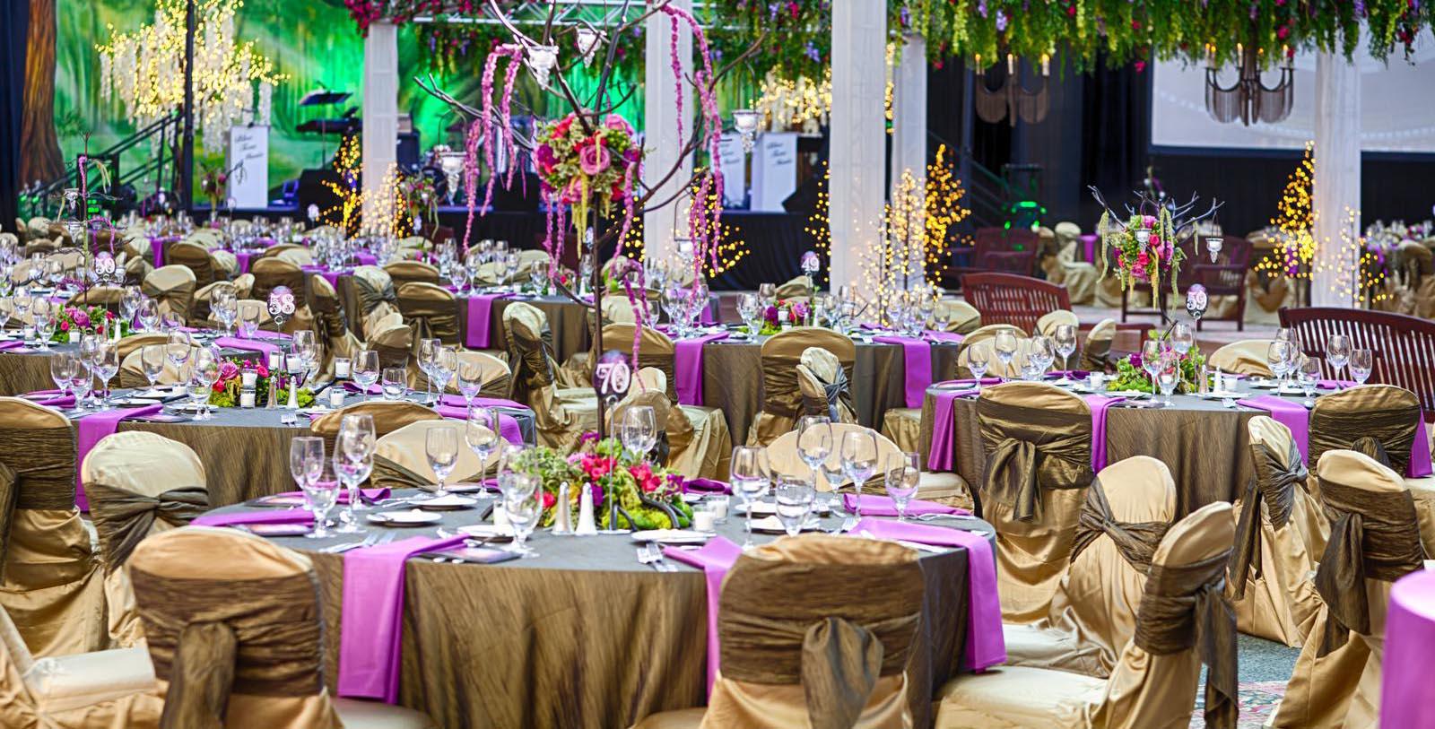 Exterior daytime of West Baden Springs Hotel in Indiana.
