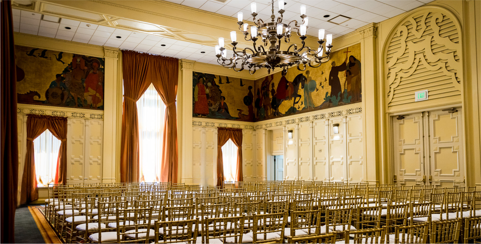 Image of Peacock Court, InterContinental Mark Hopkins Hotel in San Francisco, California, 1926, Member of Historic Hotels of America, Special Occasions