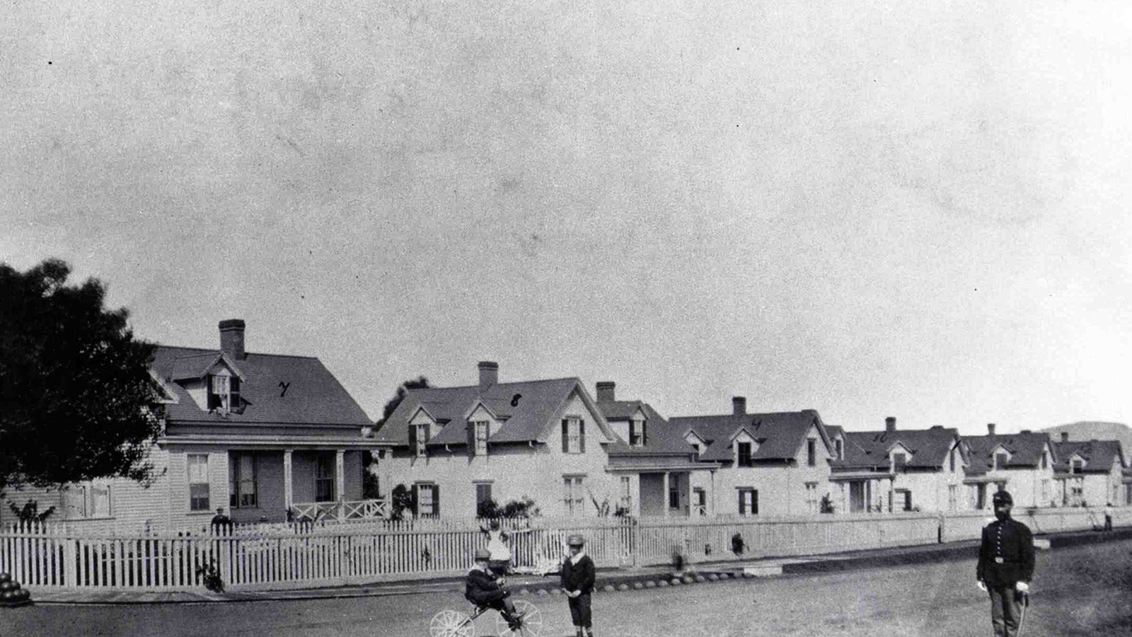 Discover historic elements, memorabilia, original art, found objects, and historic photographs throughout The Lodge at the Presidio, a historic building that reflects its rich native Ohlone and military history.