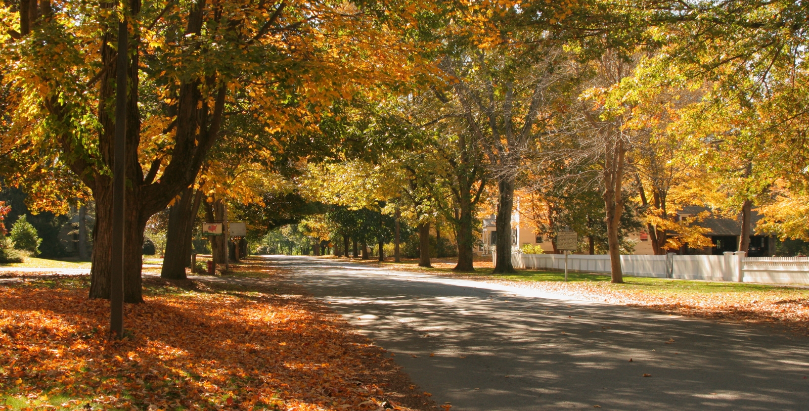 Located in the scenic Connecticut River Valley, Deerfield, Massachusetts is one of New England’s most beautifully preserved colonial villages.