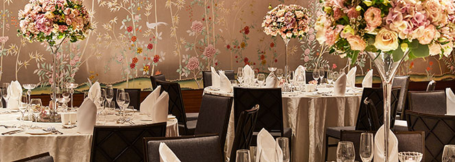 Discover the Neoclassical architecture of The Capitol Kempinski Hotel Singapore.