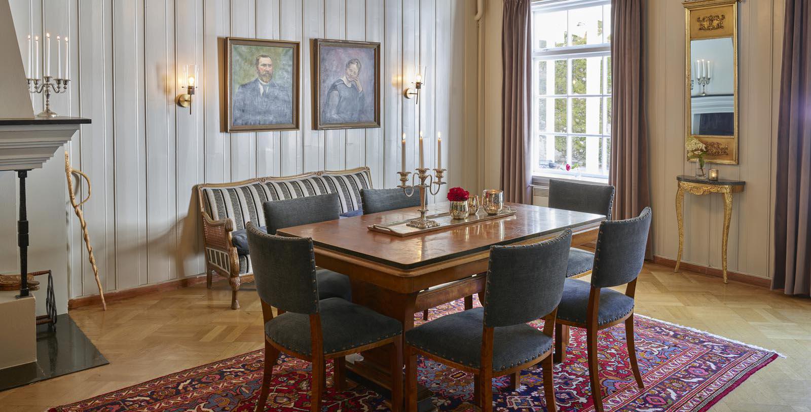 Experience the Hanseatic Museum and Schøtstuene in downtown Bergen.