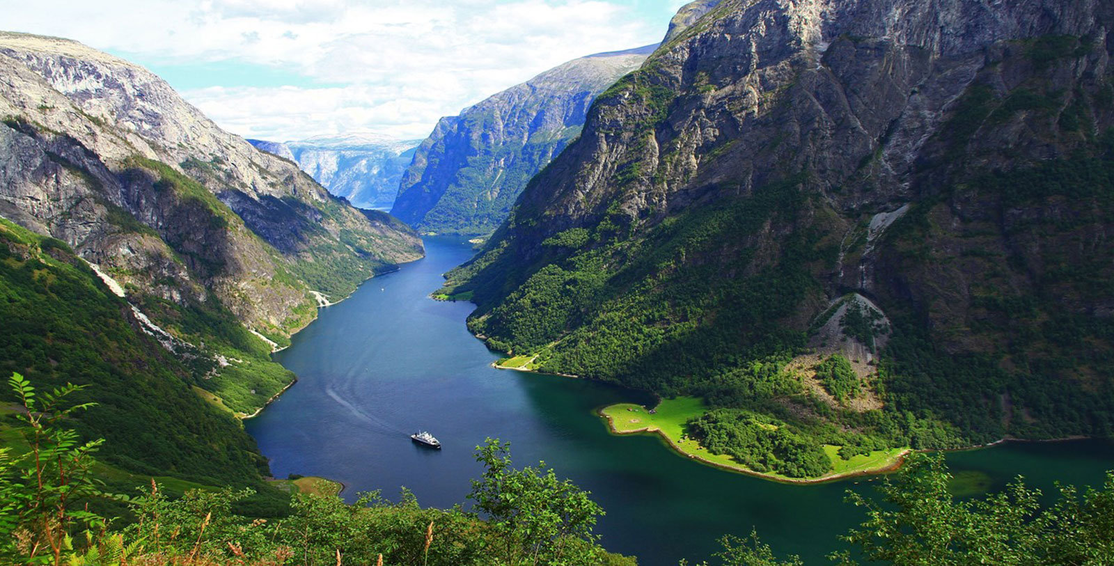 Explore the historic Bryggen in the heart of Bergen.