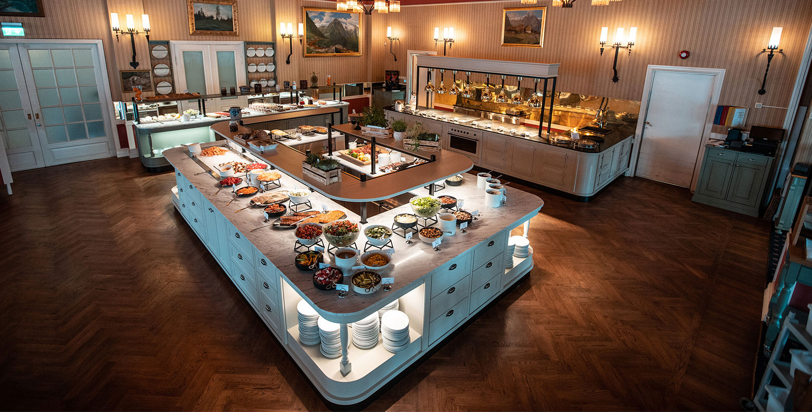 Taste Fårikål, which is Norway’s official national dish.