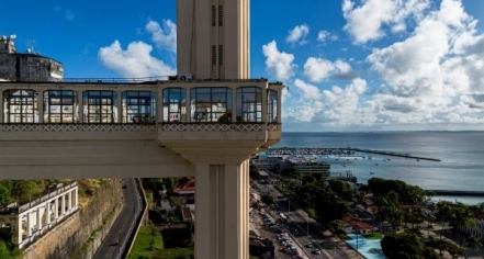 Elevador Lacerda (Lacerda Elevator)