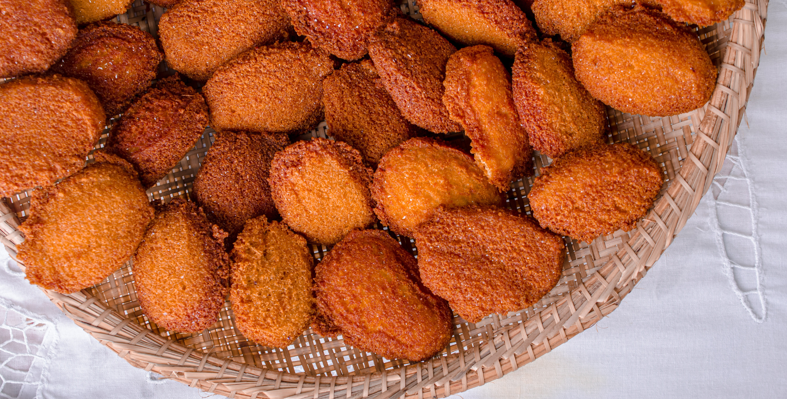 Taste traditional Bahian cuisine with a contemporary twist, like acarajé and moqueca, at Omí Restaurant on the ground floor of Fera Palace Hotel.