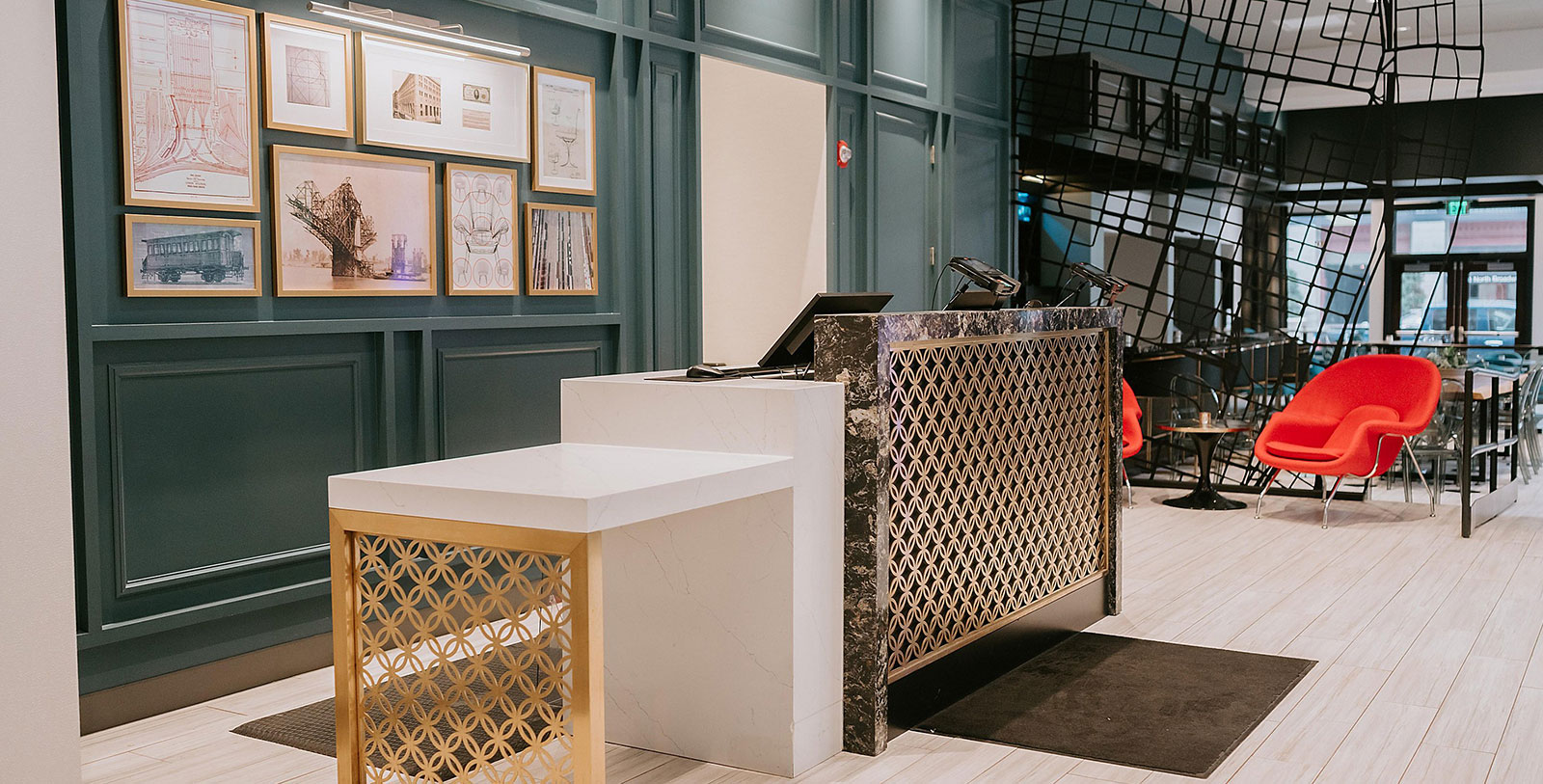 Wander the St. Louis Zoo, the Gateway Arch, and the City Museum nearby.