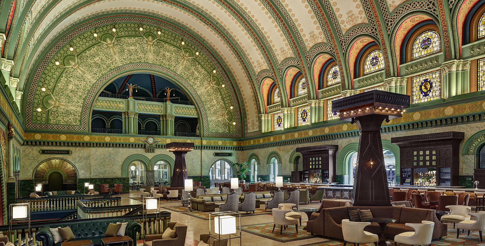 Explore the Gateway Arch, the iconic 630-foot-tall steel monument that is the world’s tallest arch.