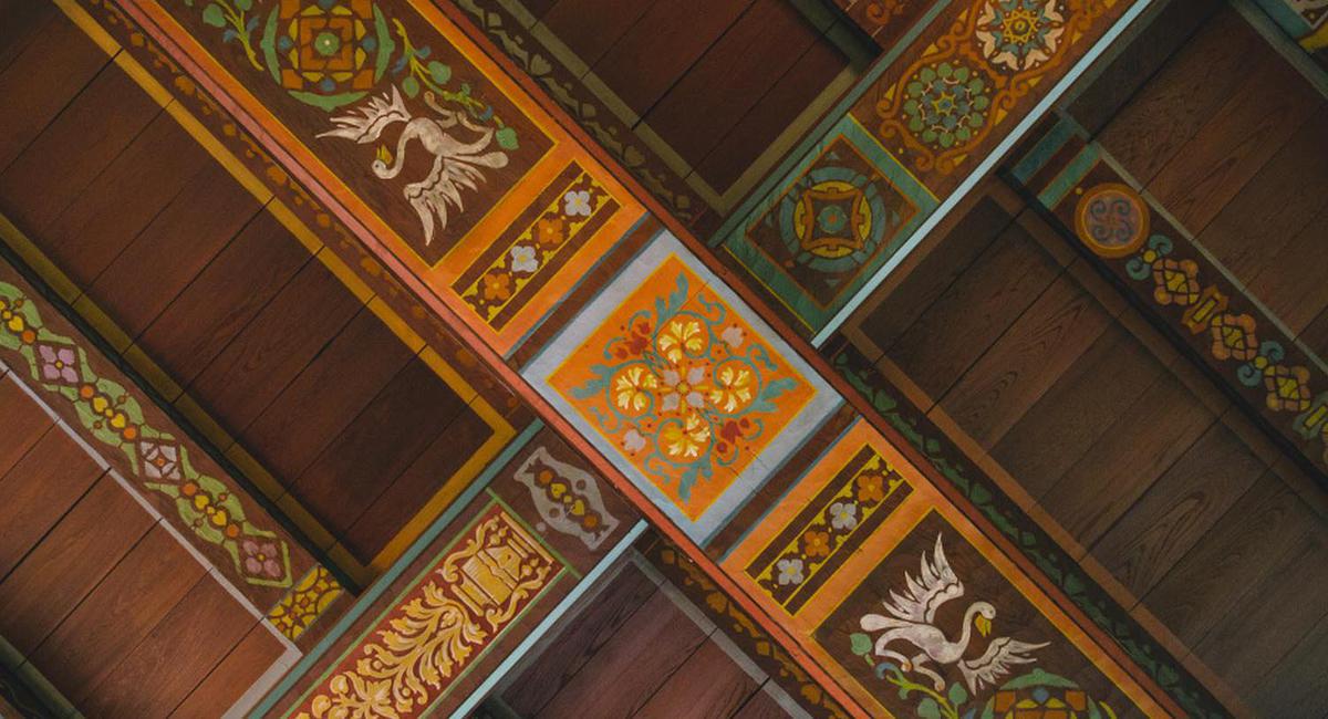 Spend a day exploring the area by boat or discover the Tallahassee Museum, the Florida State Capitol, and the Mission San Luis in Tallahassee.