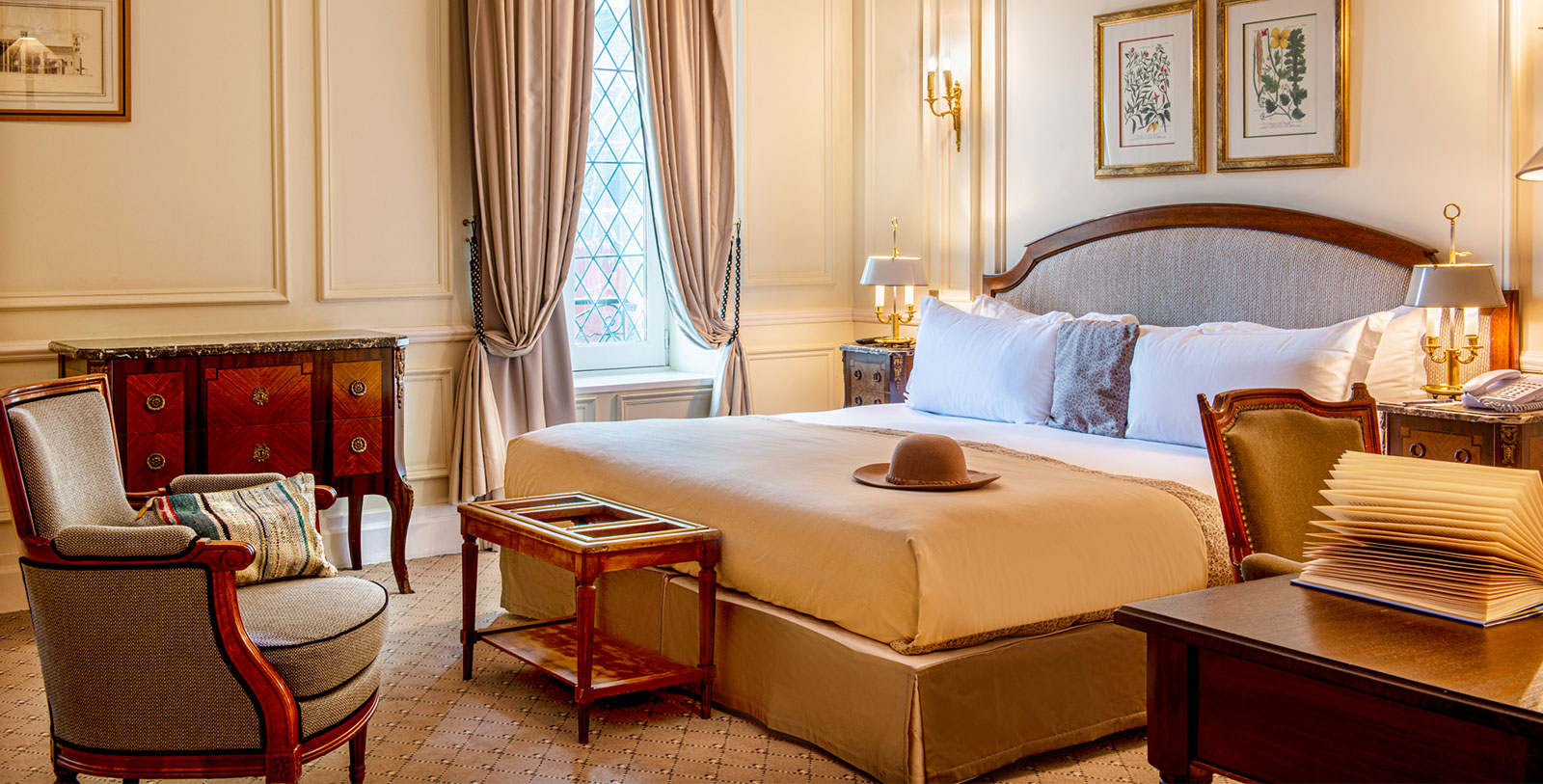 Image of Guestroom Interior Hôtel de la Cité Carcassonne - MGallery by Sofitel, 1909, Member of Historic Hotels Worldwide, in Carcassonne, France, Overview