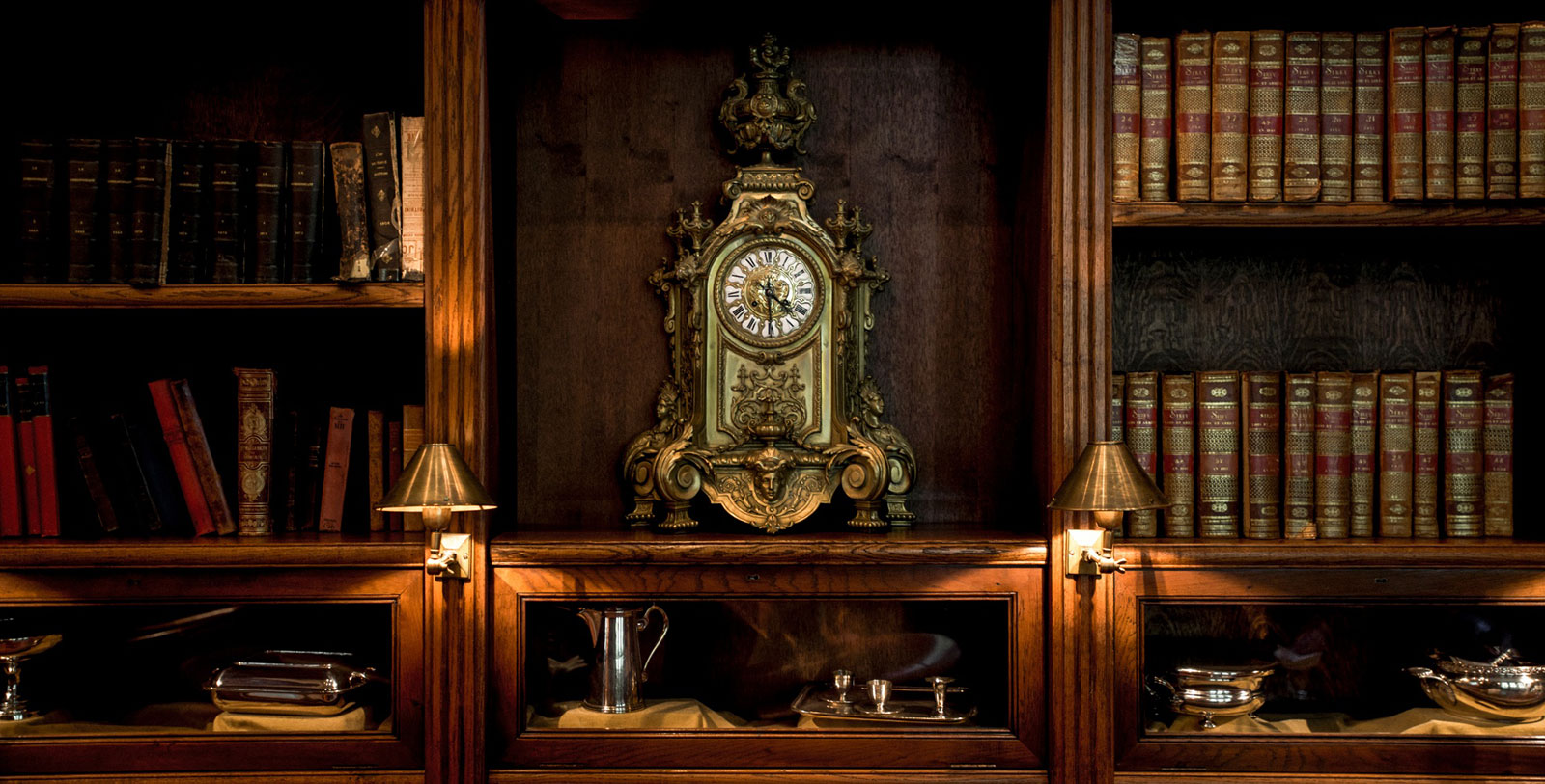 Discover the lavish accommodations at the Hotel de la Cité Carcassonne-MGallery.