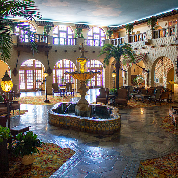 Hershey-Fountain-Lobby.Back-Left-Corner.jpg