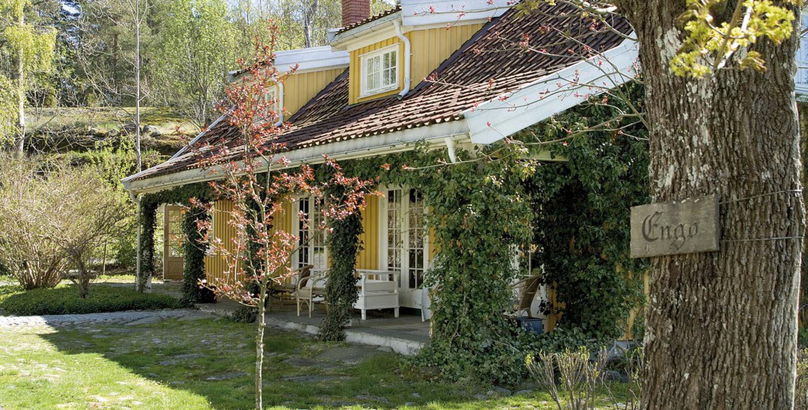 Image of Hotel Exterior, Engø Gård, 1845, Member of Historic Hotels Worldwide, Risør, Norway, Special Offers, Discounted Rates, Families, Romantic Escape, Honeymoons, Anniversaries, Reunions