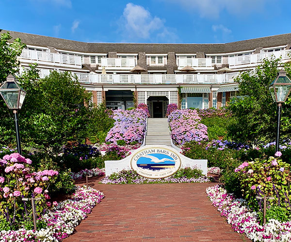 Chatham-Bars-Inn---Summer-Main-Inn-Exterior-with-Hydrangeas.jpg