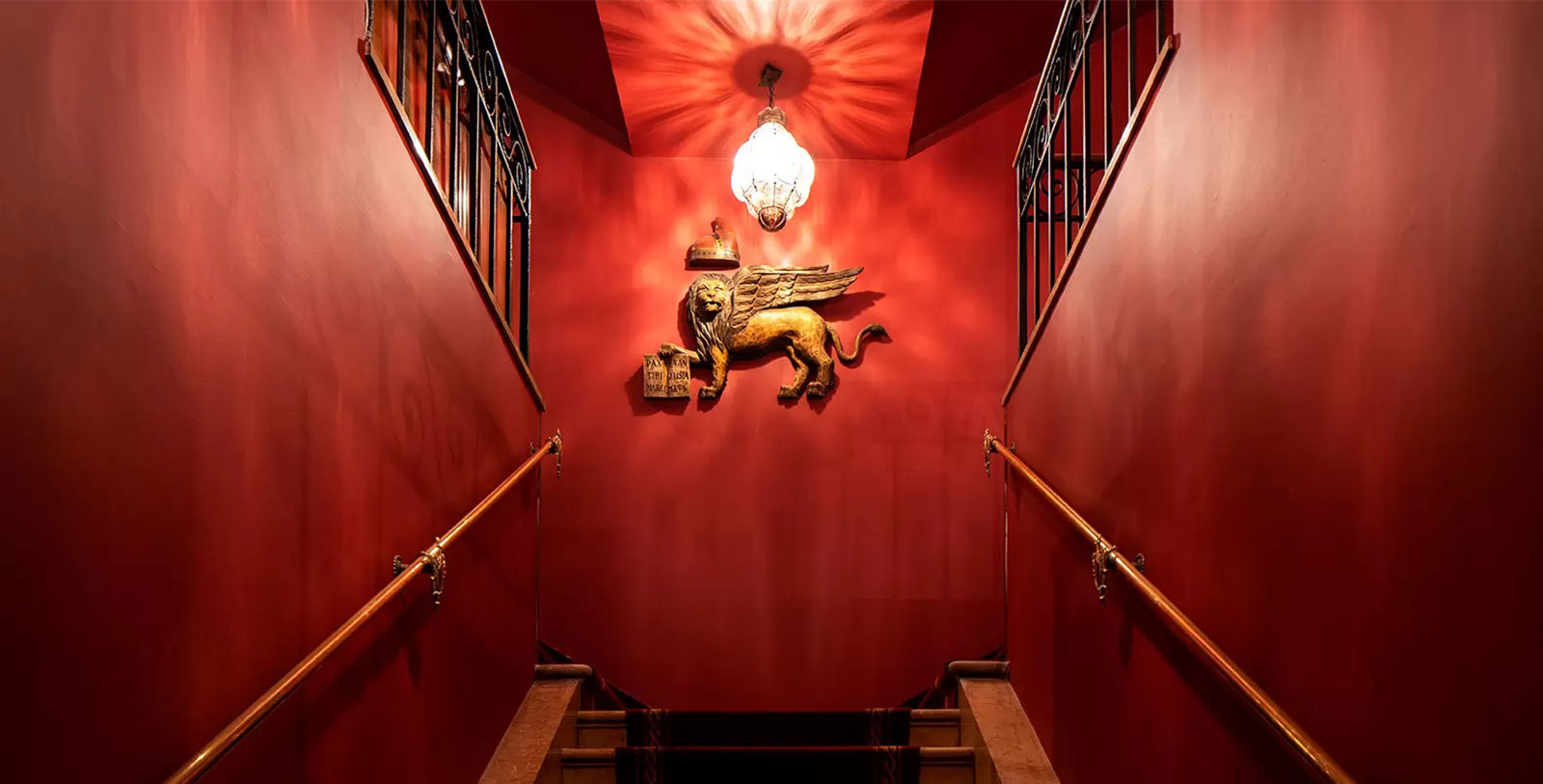 Image of Hallway, Metropole Hotel, 1500, Member of Historic Hotels Worldwide, in Venice, Italy, Experience