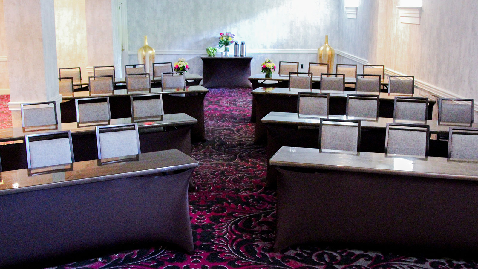 Explore The Phillips Collection and its more than 4,000 art pieces and photographs from world-renowned artists.