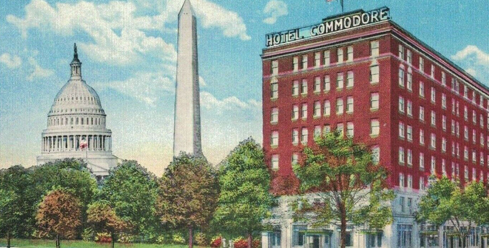 Discover the classic Georgian Revival-style façade of the Phoenix Park Hotel.