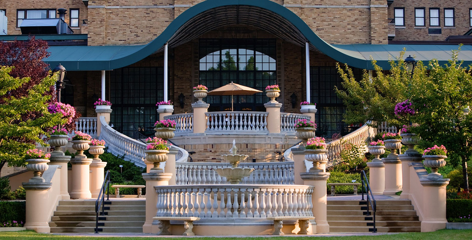 Image of Marquee Bar & Lounge, Omni Shoreham Hotel, Washington DC, 1930, Member of Historic Hotels of America, Overview