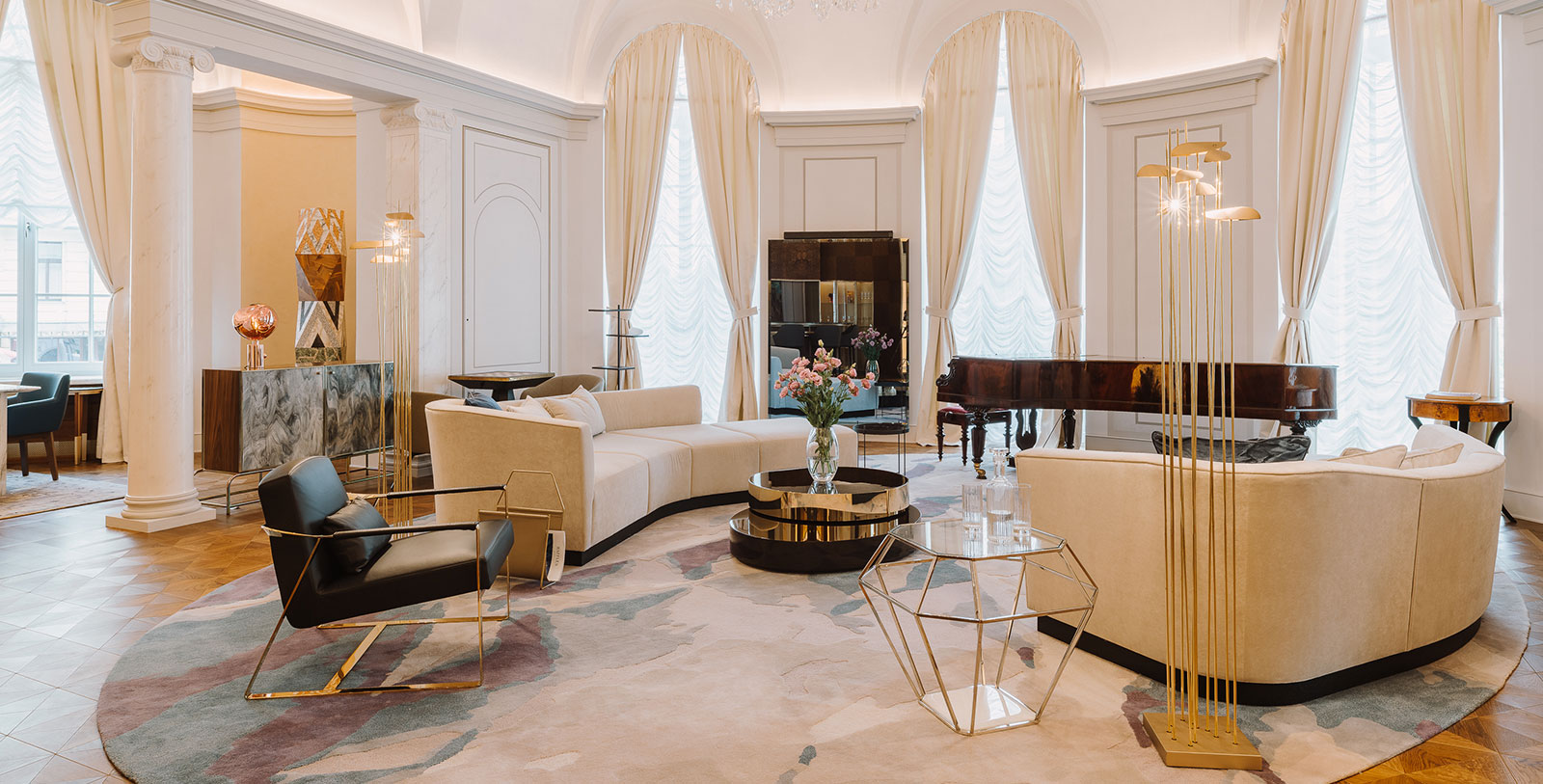 Experience a tour of the Raffles Europejski Warsaw led by the Art Concierge Manager.