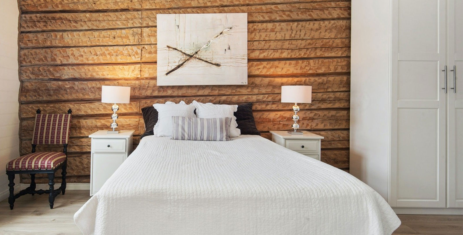 Image of guestroom Det Lille Hotel, 1750, Member of Historic Hotels Worldwide, Risør, Norway, Accommodations