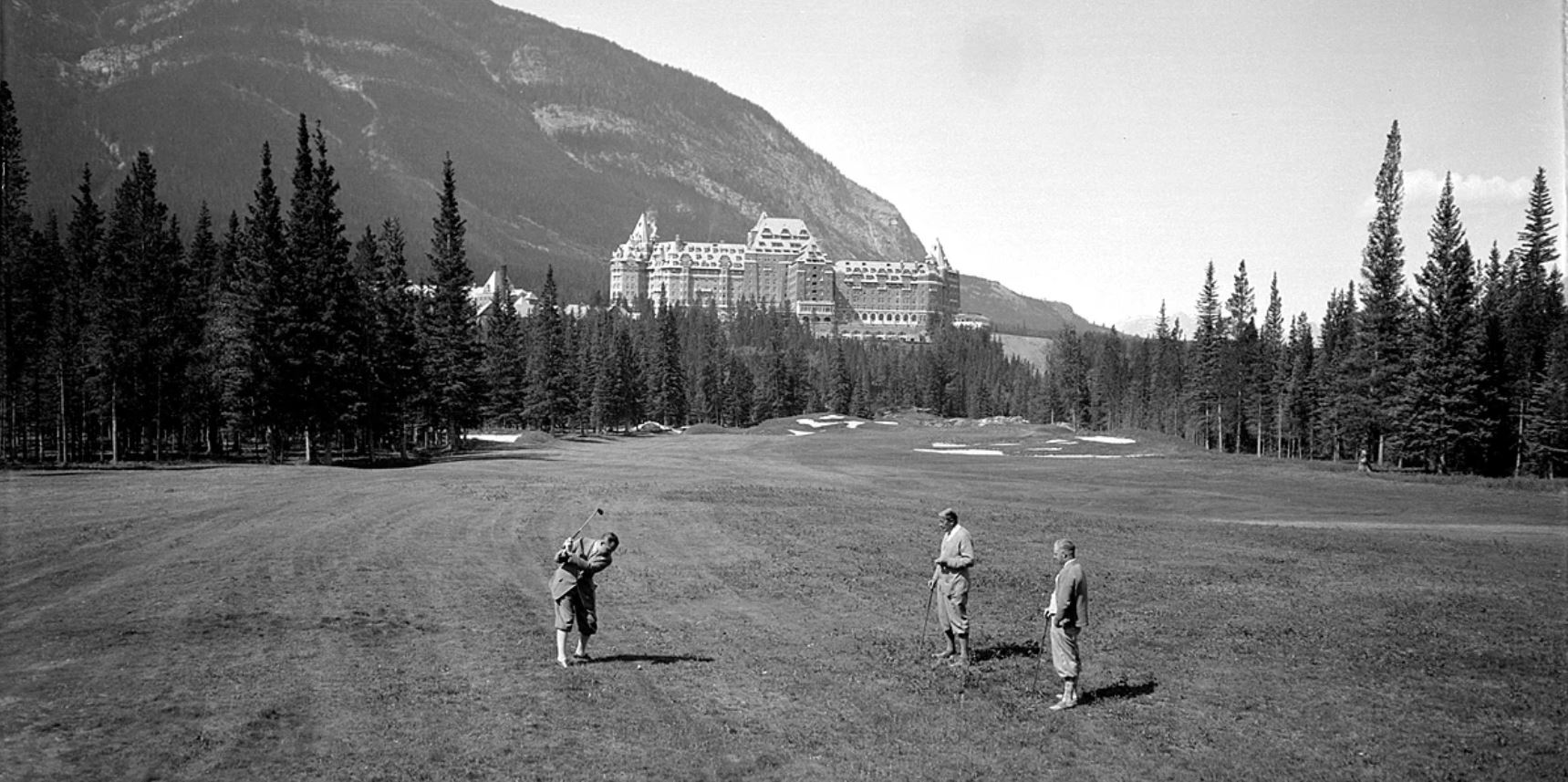 Historical Image of Golfers Teeing Off at Fairmont Banff Springs, 1888, Member of Historic Hotels Worldwide, in Banff, Canada, Golf.