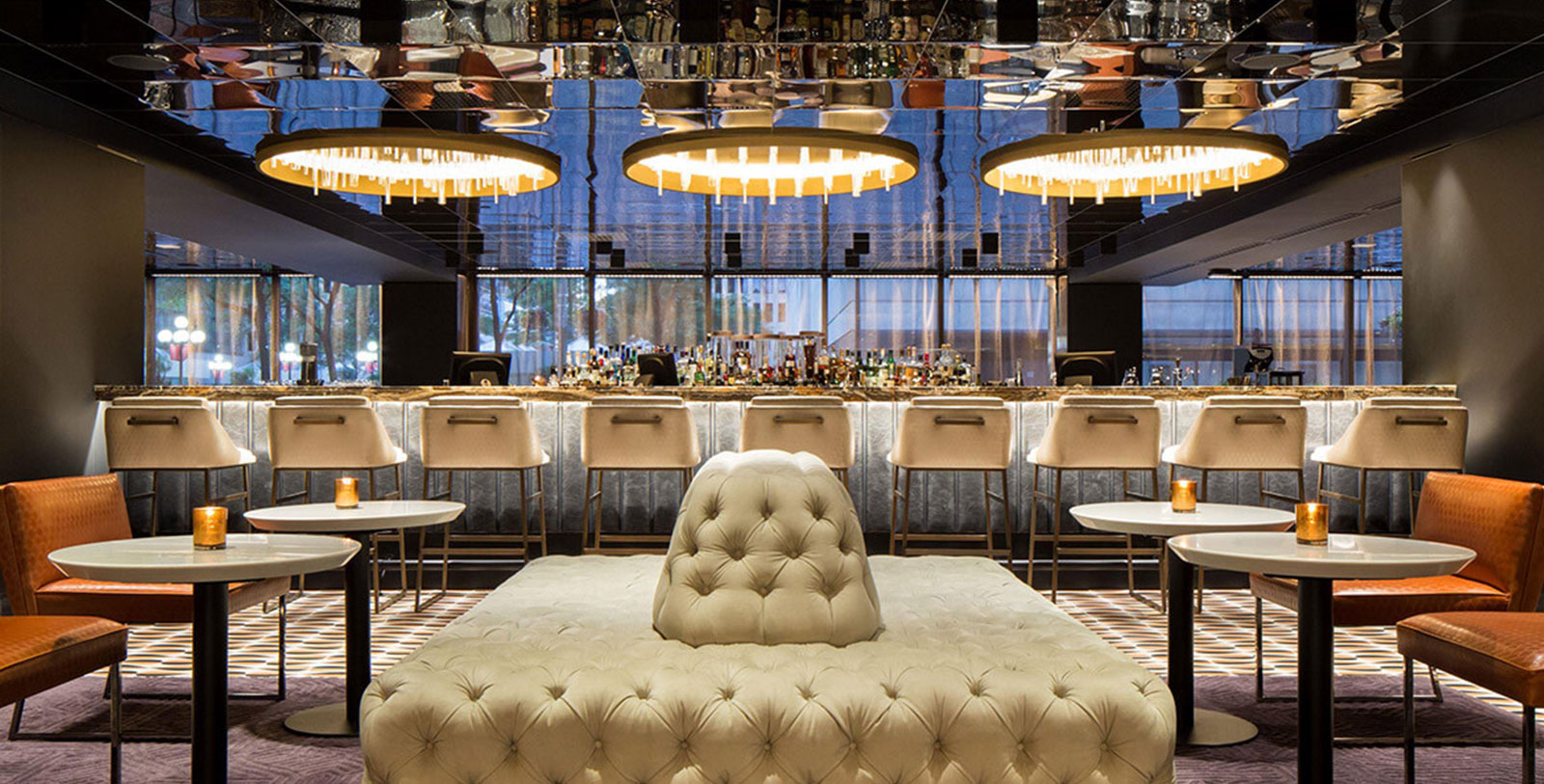 Image of Bar Nacarat, Fairmont The Queen Elizabeth, 1958, Member of Historic Hotels Worldwide, in Montreal, Quebec, Dining