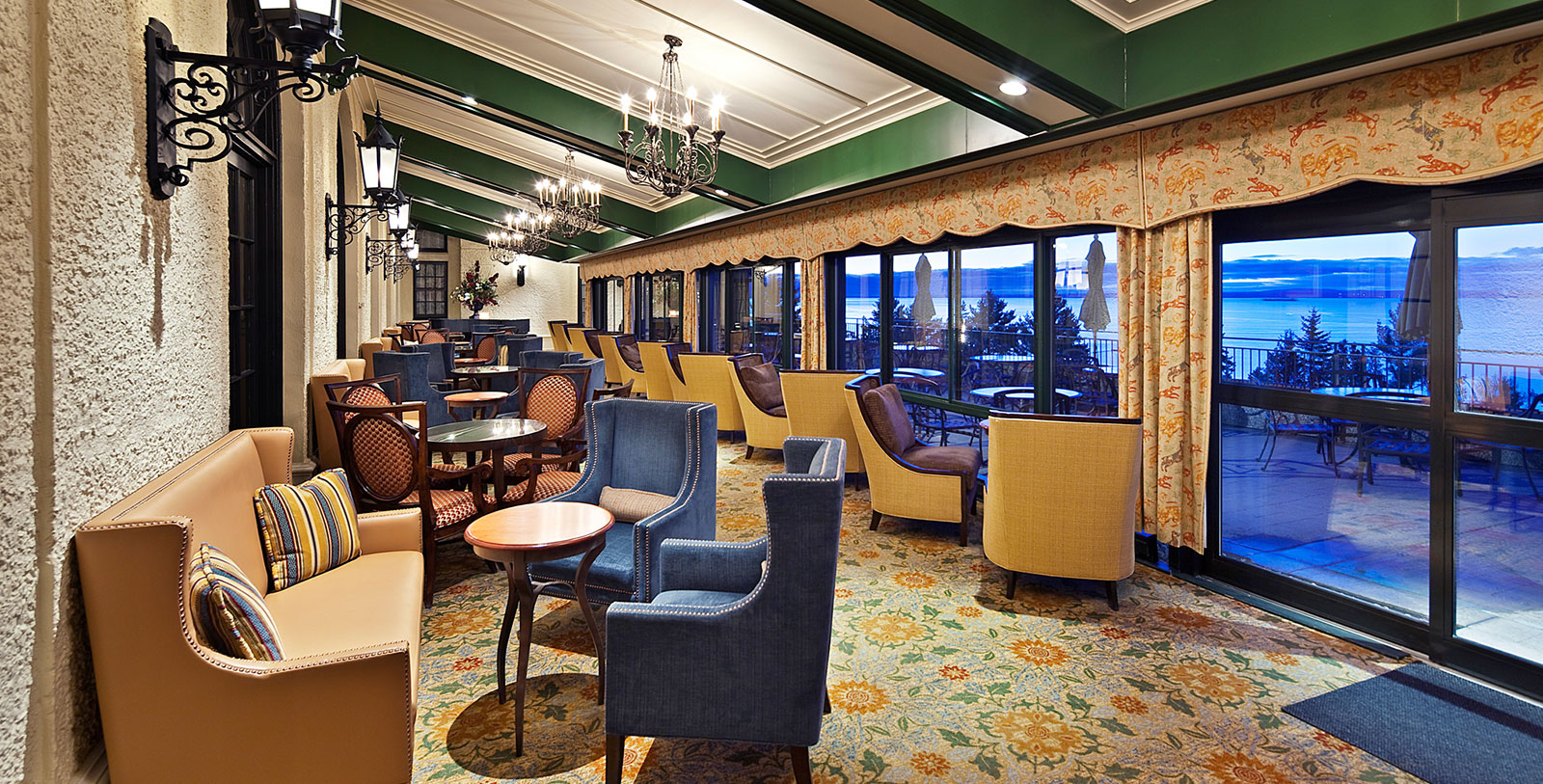 Le Saint-Laurent Restaurant Fairmont Le Manoir Richelieu, 1899, Member of Historic Hotels Worldwide, in Charlevoix, Quebec, Dining