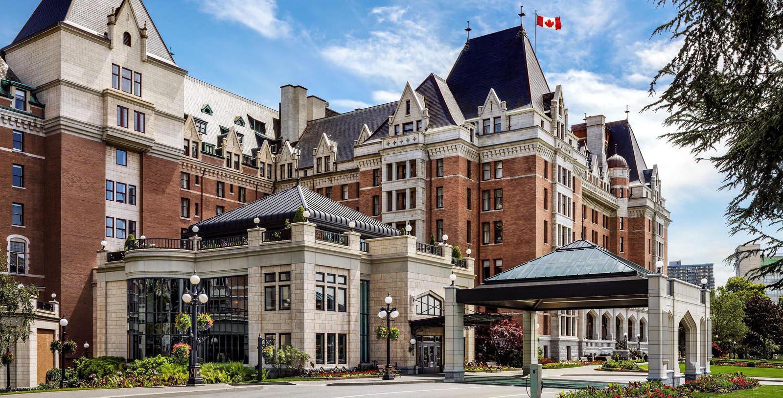 Image of hotel exterior Fairmont Empress, 1908, Member of Historic Hotels Worldwide, in Victoria, British Columbia, Canada, Special Offers, Discounted Rates, Families, Romantic Escape, Honeymoons, Anniversaries, Reunions