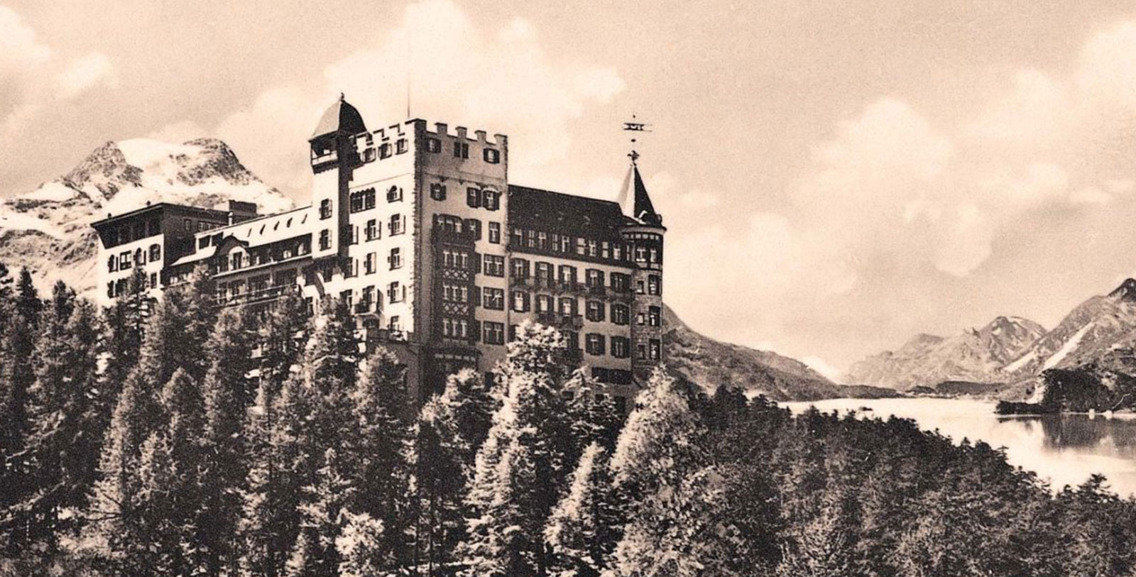 Discover the amazing architecture of the Hotel Waldhus Sils.