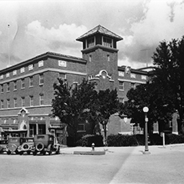 Hassayampa Inn