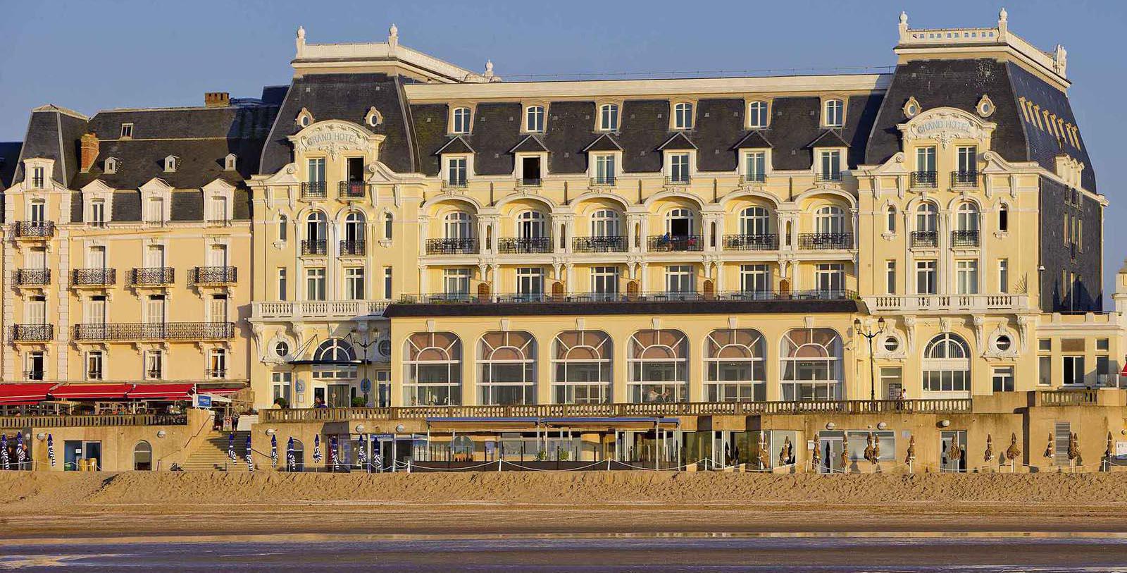 Discover the Belle Époque architecture of this seaside retreat.