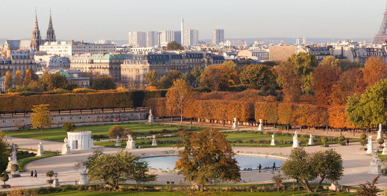 Discover the amazing Art Nouveau architecture of this stunning hotel.