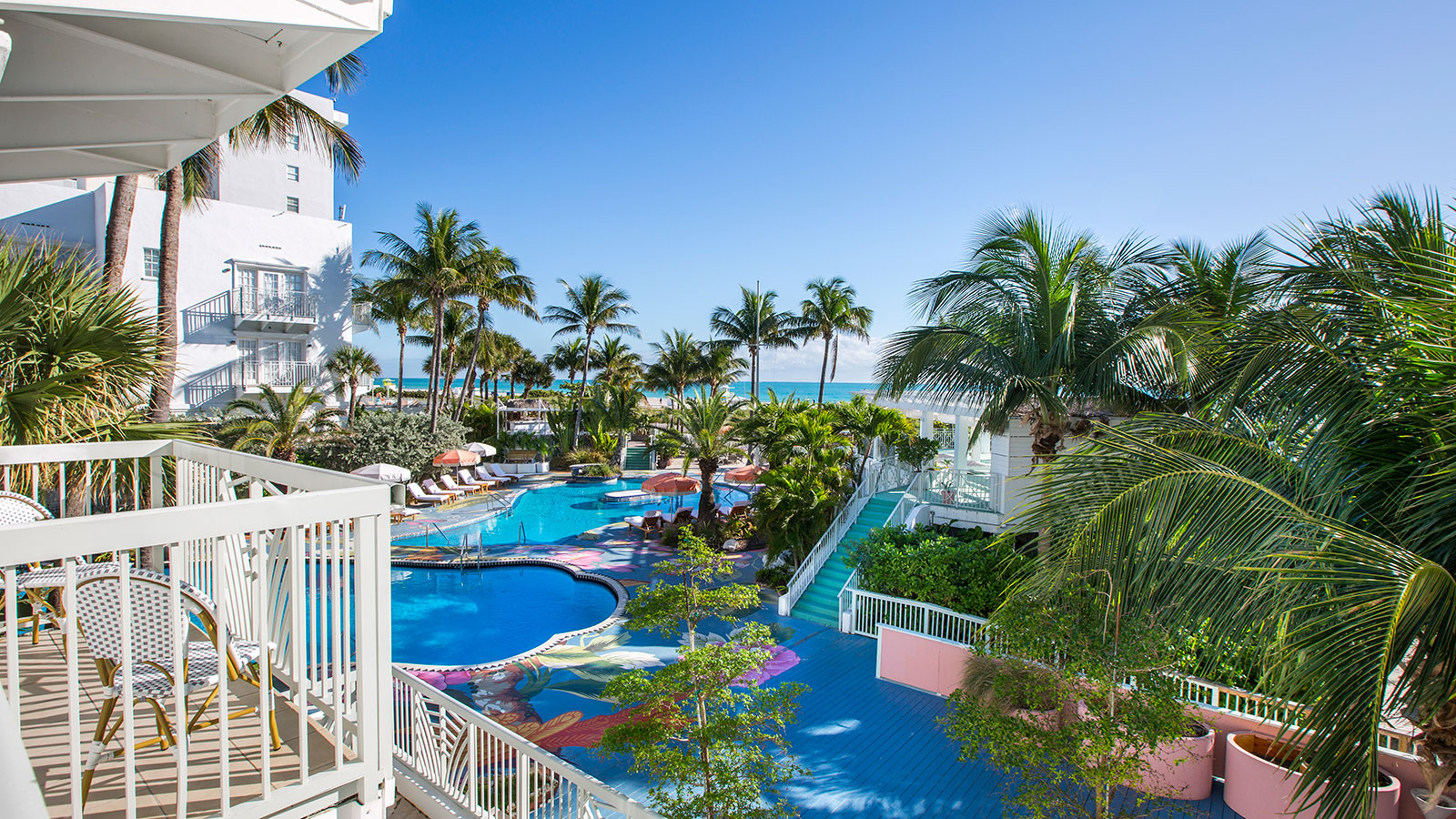 Discover the beautiful Art Deco architecture of this boutique hotel.