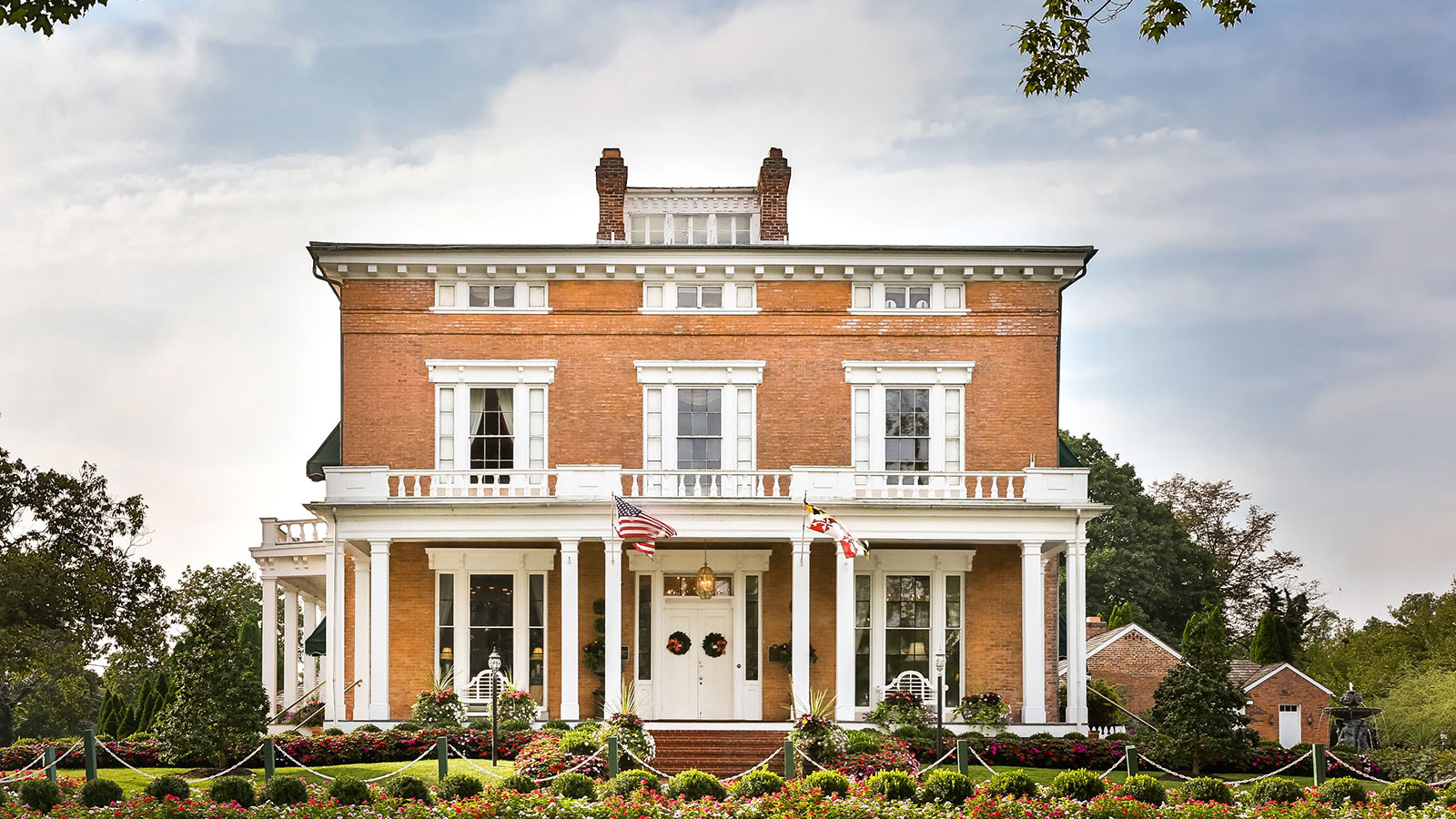Image of exterior and entrance of Antrim 1844 in Taneytown, Maryland.
