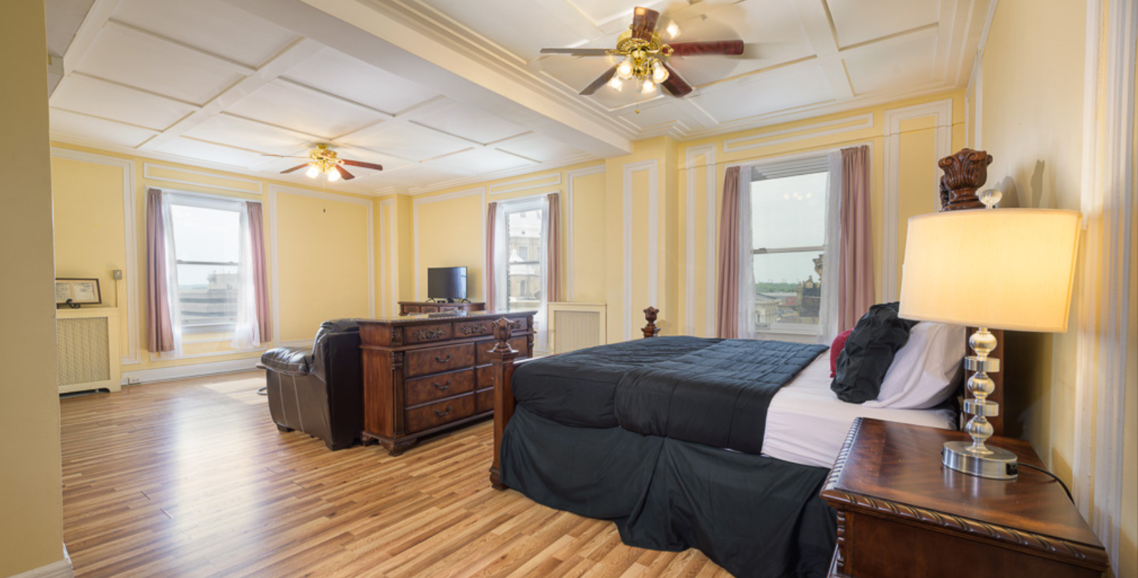 Image of Bathroom in the JFK Suite at the George Washington Hotel, a member of Historic Hotels of America since 2023, located in Washington, Pennsylvania